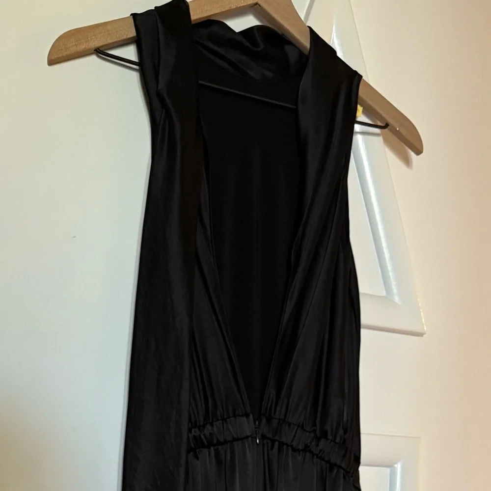 Vince Tie-neck Satin Jumpsuit - Picture 5 of 9